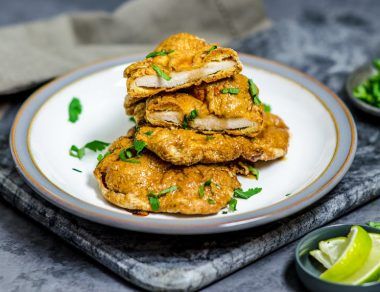 These chicken fillets are crusted with a spicy almond flour coating and baked before getting smothered in a rich honey garlic glaze.