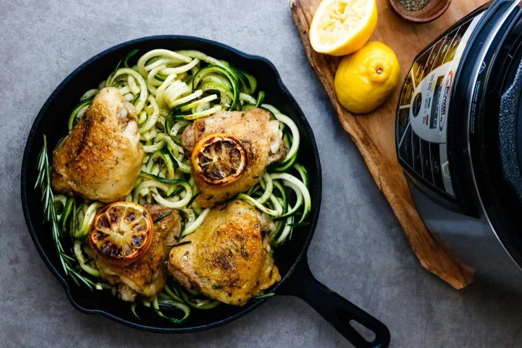 SCHEMA-PHOTO-Instant-Pot-Garlic-Lemon-Chicken-with-Zucchini-Noodles.jpg