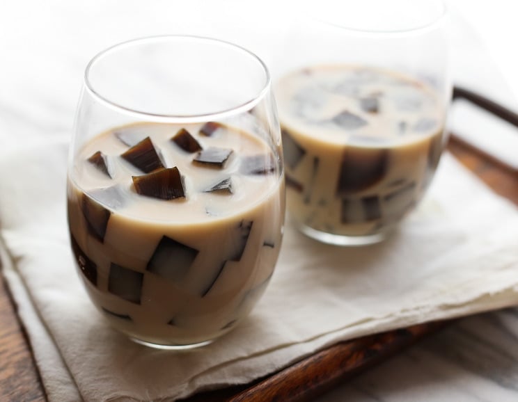 Coffee Jelly with Almond Milk Tea Recipe
