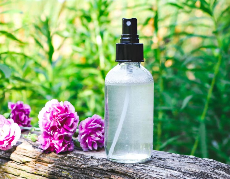Use this three-ingredient Bug Spray to naturally repel pesky bugs. Spray this natural repellant before going outdoors to naturally protect your skin.