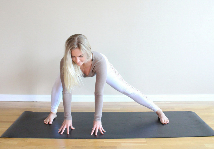 13 Hip-Opening Stretches to Loosen Tightness
