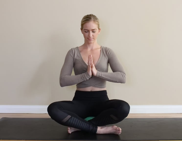 If you suffer from throbbing migraines, try this mindfulness meditation that guides you through a full body scan and cleansing breaths to help you release your pain.