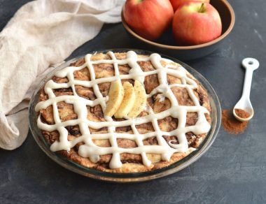 Combine two of the greatest desserts ever invented and create this uber-sweet Cinnamon Roll Apple Pie! It's a match made in sweet treat heaven.