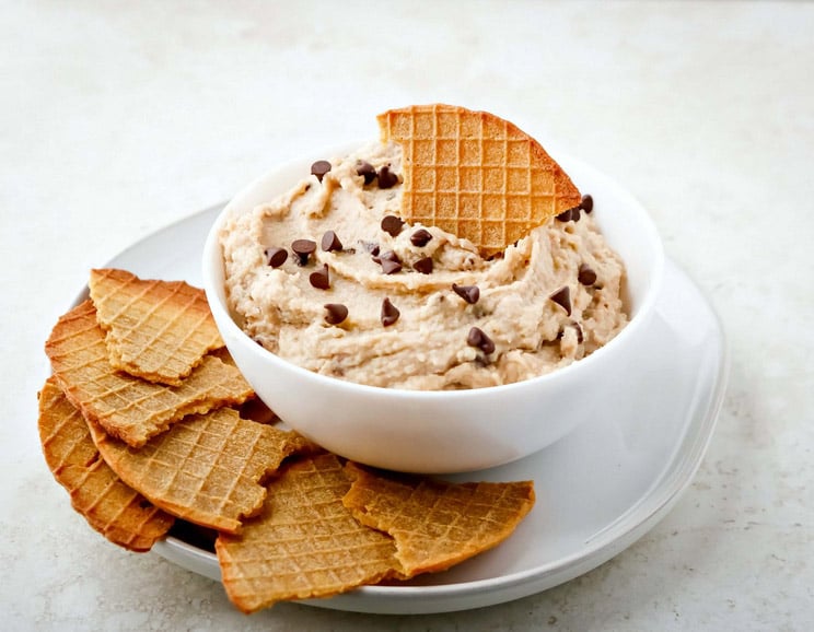 Divinely Delicious Cannoli Dip Recipe