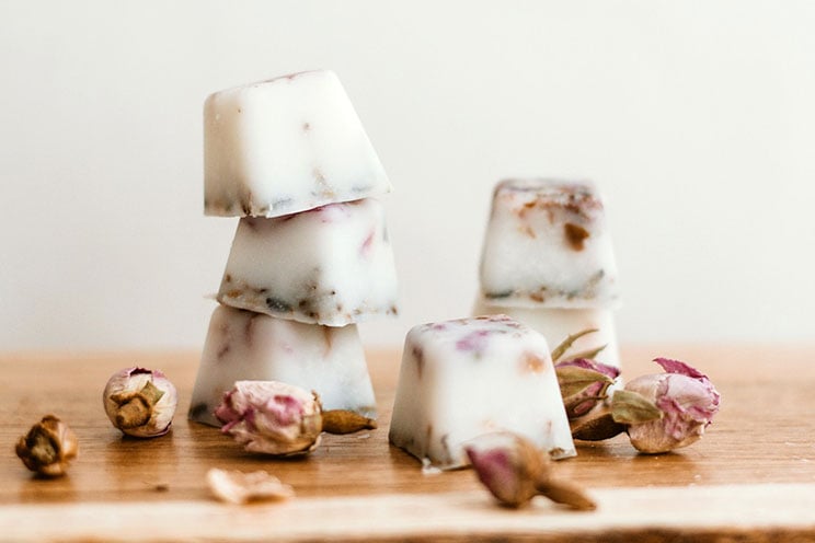 Experience tranquility using Bedtime Bath Melts featuring lavender, rose buds, and coconut oil. Check out the aromatherapy session you've been sleeping on.