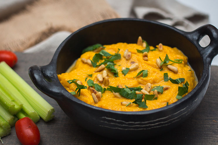 IN-ARTICLE-Chunky-Butternut-Squash-Dip.jpg