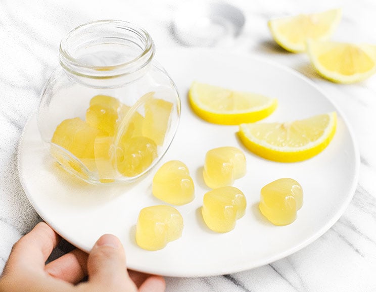 Make your own homemade gummies that are rich in protein, filled with antioxidants, and full of healthy benefits. Can't stop, won't stop snacking on these!