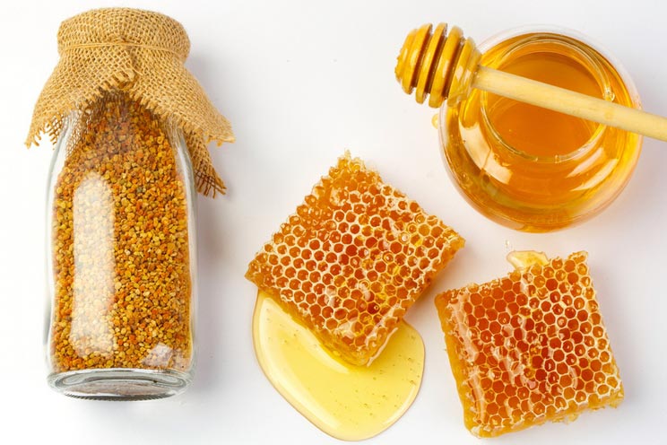 17 Clever Uses for Honey (Besides Cooking)