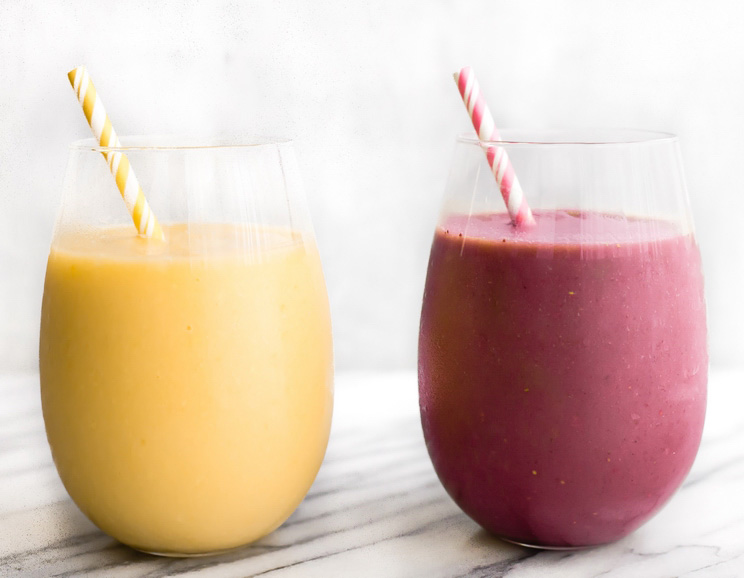 If you’re not much of a sit-and-eat-breakfast kind of person, these 3-step smoothies are the perfect way to energize your day.