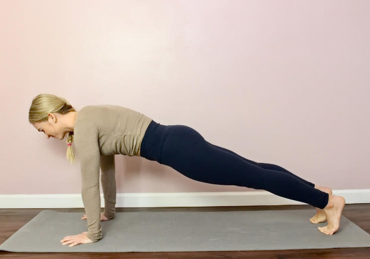 11 Yoga Poses for Sculpted Shoulders