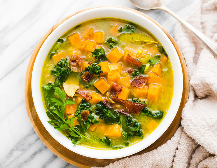 Beat the cold weather blues with this sweet potato chowder filled with crispy bacon and gut-healing nutrients. Served hot and full of soul-soothing nutrients!