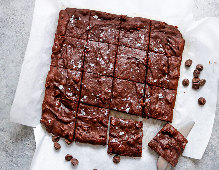 Indulge in fudgy brownies that include double chocolate, rich maple syrup, and a sea salt finish. We're not apologizing for how sinfully sweet these are!