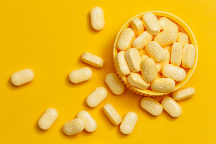 The Best (& Healthiest) Ways to Take 10 Common Supplements