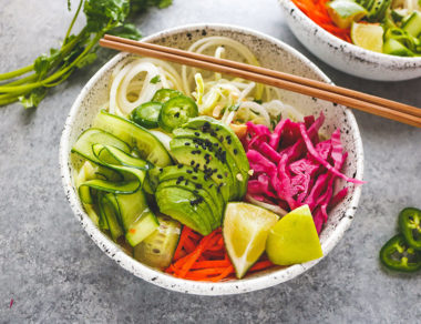 Take a break from the hot weather and chill out with these 31 cool lunch ideas you can make in a cinch. From salads to sushi rolls, we've got you covered!