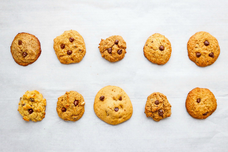 SCHEMA-PHOTO-A-Visual-Guide-to-Every-Gluten-Free-Chocolate-Chip-Cookie.jpg