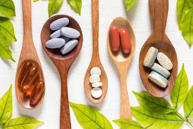 The Anti-Scam Guide to Buying Supplements (Plus: 20 Science-Backed Supplements)