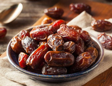 Let’s dive in on dates, the ideal Paleo treat with more disease-fighting antioxidants and minerals than other natural sweetener.