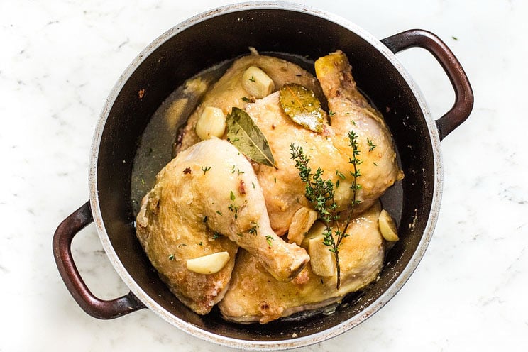 SCHEMA-PHOTO-One-Pan-Garlic-Chicken-with-Bone-Broth-Gravy.jpg