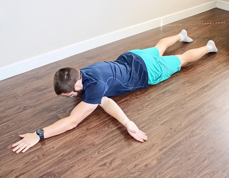 Sleeping on your side can crunch up your neck, leading to shoulder pain. Here are five stretches that you can do in the morning to get rid of that achy shoulder!