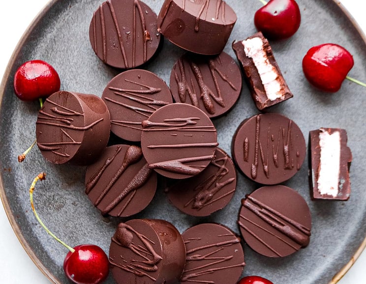 Paleo dark chocolate cherry pralines