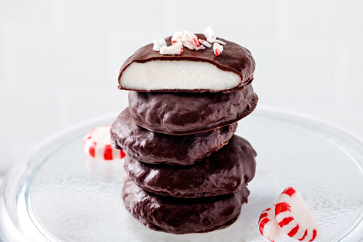 IN-ARTICLE-Paleo-Peppermint-Patties.jpg