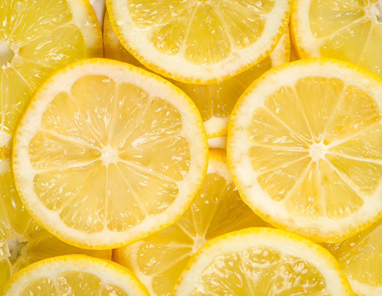 What do you do if life gives you lemons? Make lemonade? Here are 10 practical, everyday uses for lemons that will add vigor to your Paleo lifestyle.