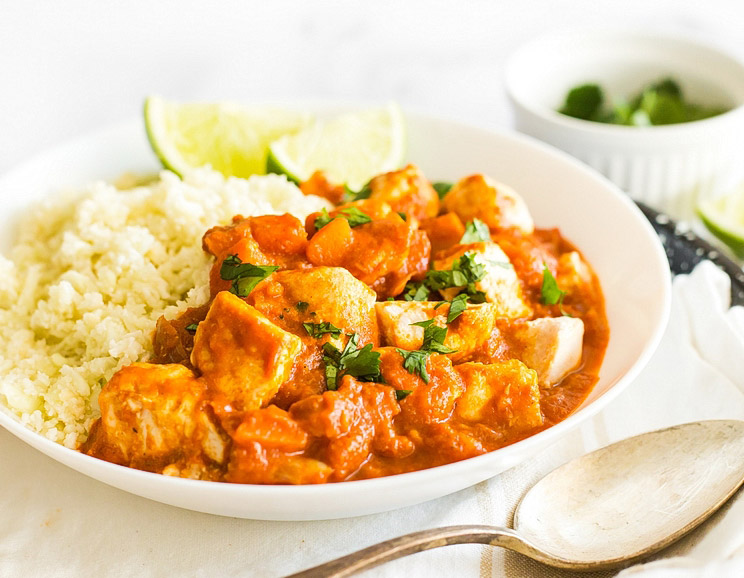 Add a little spice to your life with this one-skillet Thai red chicken curry. Serve over cauliflower rice for something truly Thai-tastic.