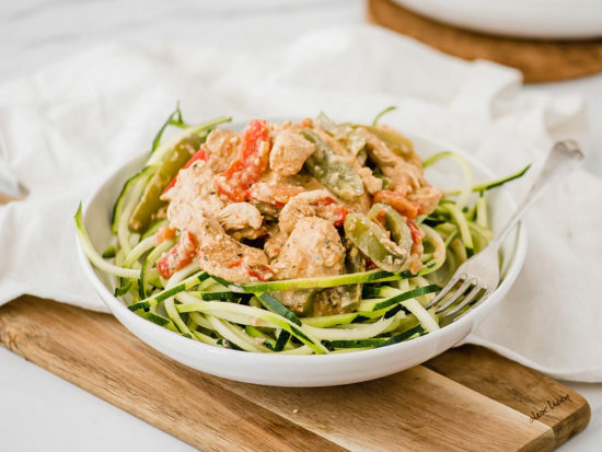 This grain-free Cajun chicken pasta uses a homemade seasoning blend for heat and a raw cashew cream sauce to tie everything together.