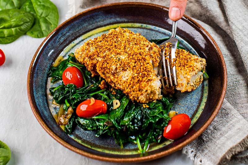 IN-ARTICLE-Baked-Cod-with-Hemp-Seed-Coconut-Crust.jpg