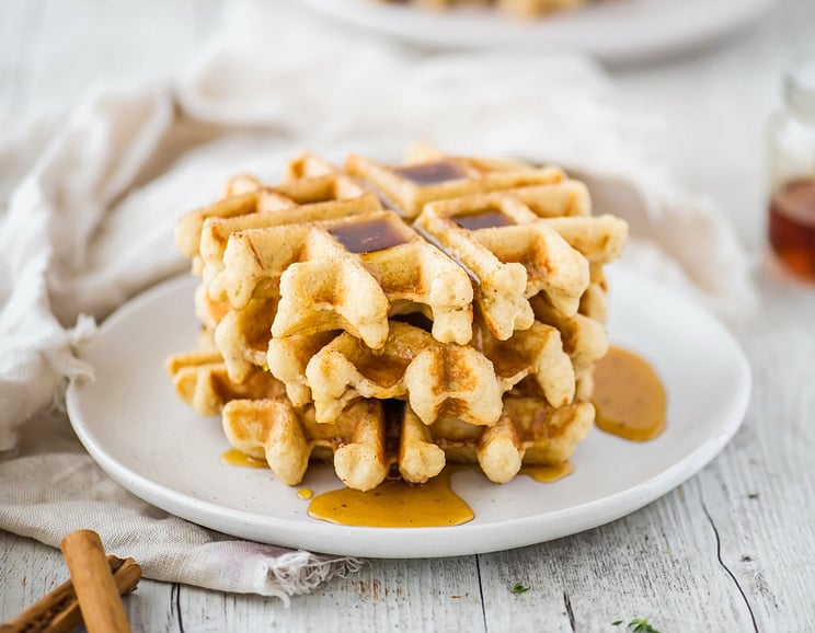 Like waffles? Then you’ll love these crispy churro waffles dusted in cinnamon sugar. It’s the perfect Paleo breakfast food you can enjoy any time of the day.