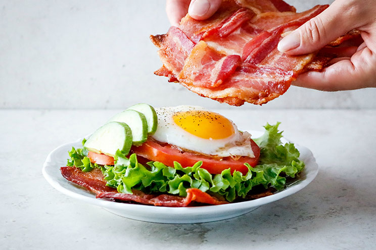SCHEMA-PHOTO-The-Bacon-Weave-BLTA-Sandwich.jpg